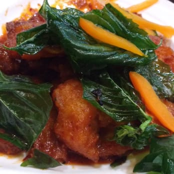 In-On Thai - Delicious and spicy fried fish in red curry - Thai Near Me - Chicago, Illinois