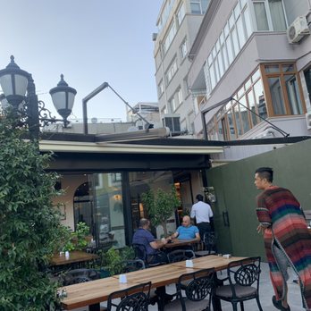 Reyhun İranian Restaurant - Persian/Iranian Near Me - Istanbul, 34 Reyhun İranian Restaurant - Persian/Iranian Near Me - Istanbul, 34