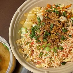 Poke House & Tea Bar