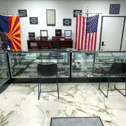 Scottsdale Coin Shop - Front Middle Shop