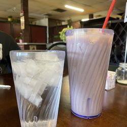 Reinas De Las Pupusas Restaurant - Large salvadorian horchata