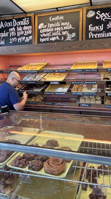 Avon Donuts Inc by null