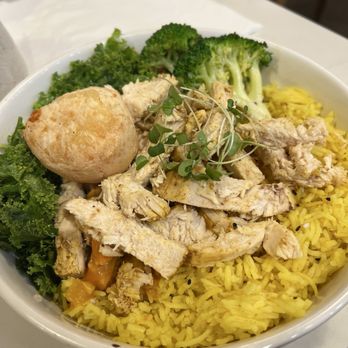 Aubergine Kitchen - Coconut curry bowl - Breakfast & Brunch Near Me - Mesa, Arizona