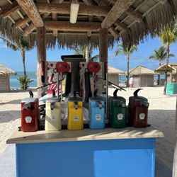 Snack Shack - CocoCay - Condiment bar