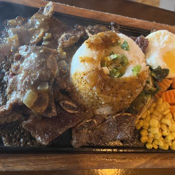 Toyori - Short ribs on rice w/ Taiwanese black pepper sauce - Ramen Near Me - Houston, Texas