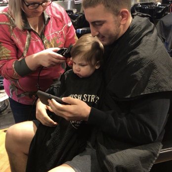 Floyd's 99 Barbershop - Barbers Near Me - Northglenn, Colorado Floyd's 99 Barbershop - Barbers Near Me - Northglenn, Colorado