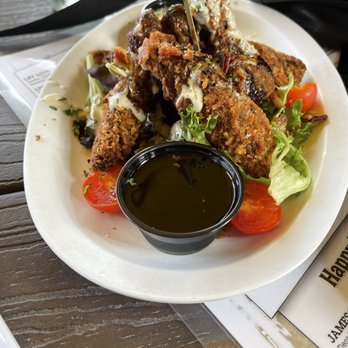 Grind At Kona Tiki Bar - New American Near Me - Ormond Beach, Florida