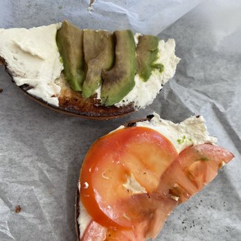 Sonoma Valley Bagel - Bagel with cream cheese and avocado - Bagels Near Me - Rohnert Park, California Sonoma Valley Bagel - Bagel with cream cheese and avocado - Bagels Near Me - Rohnert Park, California