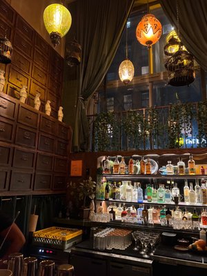 Ye's Apothecary 夜莺 by null