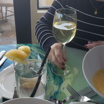 Geoffrey's Malibu - Chardonnay - Seafood Near Me - Malibu, California