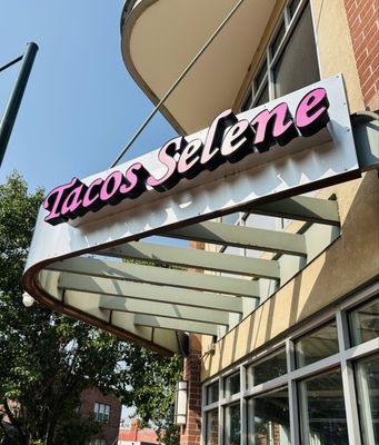 1001 Santa Fe Dr by null