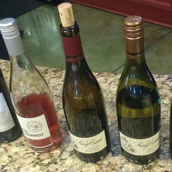 King Estate Winery - The wine flight - Wineries Near Me - Eugene, Oregon King Estate Winery - The wine flight - Wineries Near Me - Eugene, Oregon