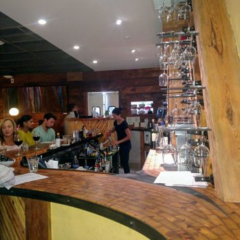 a mano - Bar. - Italian Near Me - Atlanta, Georgia a mano - Bar. - Italian Near Me - Atlanta, Georgia