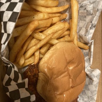 LA Hot Chicken - Hot spicy Chicken Sandwich & Fries - Chicken Wings Near Me - Clinton Township, Michigan LA Hot Chicken - Hot spicy Chicken Sandwich & Fries - Chicken Wings Near Me - Clinton Township, Michigan