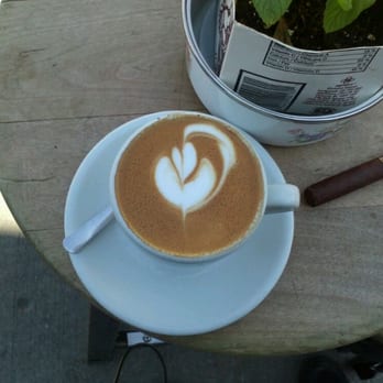 Sam James Coffee Bar - Cappuccino - Coffee & Tea Near Me - Toronto, Ontario