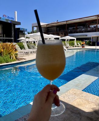 Vivo Beach Club by null