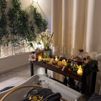 Blue Moon Head Spa - Spa - Massage Near Me - Orange, California Blue Moon Head Spa - Spa - Massage Near Me - Orange, California