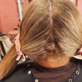 Color Box By Bombshell Studio - Hair Stylists Near Me - Kapolei, Hawaii Color Box By Bombshell Studio - Hair Stylists Near Me - Kapolei, Hawaii