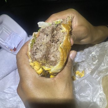 WINGFIELD’S BREAKFAST & BURGER - Updated June 2024 - 202 Photos & 318 ...