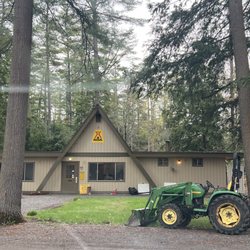 Lake George / Saratoga KOA - Front office