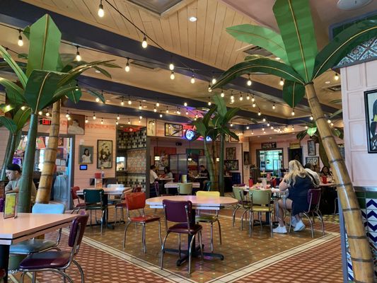 Chuy's by null