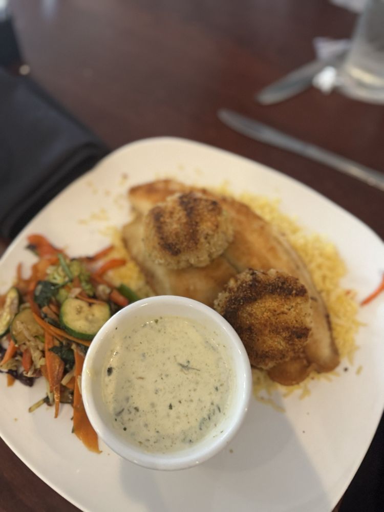 Ramsi's Cafe On The World
