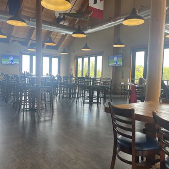 Shipwrecked Brew Pub - American Near Me - Egg Harbor, Wisconsin