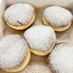 Yendy’s Bakery