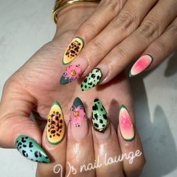 VS Nail Lounge