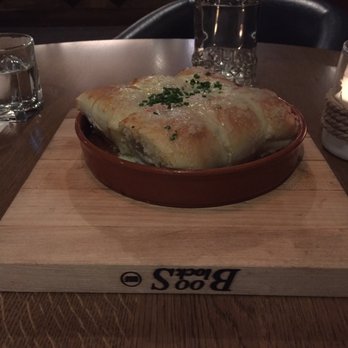 Chuck's Steakhouse - Garlic Bread - Steakhouses Near Me - Banff, Alberta Chuck's Steakhouse - Garlic Bread - Steakhouses Near Me - Banff, Alberta