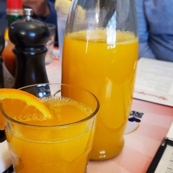 Trendy's - Fresh orange juice - Breakfast & Brunch Near Me - Redding, California