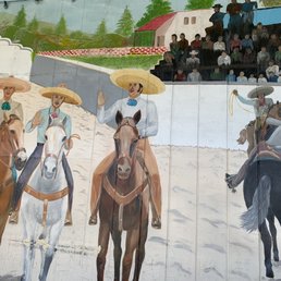 Mural- very nicely done ! I love it