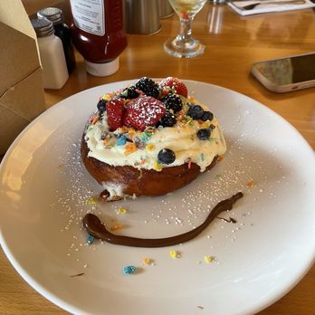 Sunny Side Solana - Complimentary birthday cinnamon roll! - Breakfast & Brunch Near Me - Solana Beach, California Sunny Side Solana - Complimentary birthday cinnamon roll! - Breakfast & Brunch Near Me - Solana Beach, California