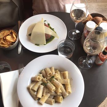 Comptoir de l'Arc - Beef tartare and truffle pasta - French Near Me - Paris, 75
