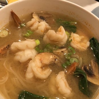 Kin'd - Tom yum noodle soup w shrimp - Thai Near Me - Fresh Meadows, New York