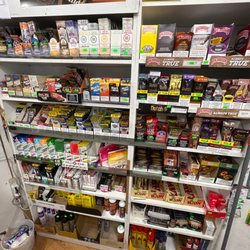 Gaffey Tobacco - Blunt wraps, backwoods, grabba leaf, swisher sweets, hemp wraps, Dutch, Black&Mild, cones, butane, lighter fluid