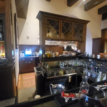 Cala Bella - Bar - Italian Near Me - Orlando, Florida