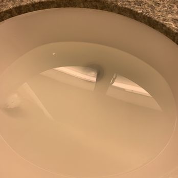 Marriott St. Louis Airport - No drain sink - Hotels Near Me - St. Louis, Missouri