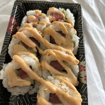 Royal Myanmar - Spicy tuna roll - Burmese Near Me - West View, Pennsylvania