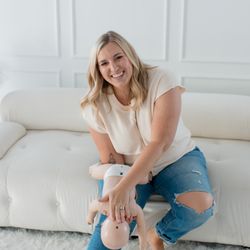 Top Notch Newborn Care - Learn the most up to date techniques to improve your skills for vital life saving newborn, child and adult choking relief and CPR.