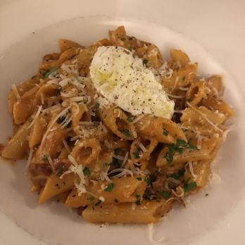 Il Postino - Penne ala vodka 3/5 - Italian Near Me - Unionville, Ontario