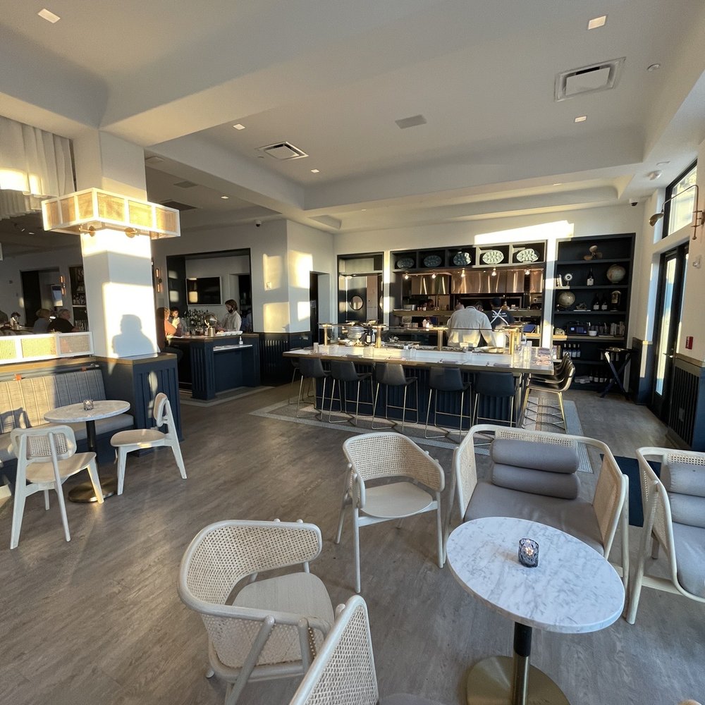 The Citizen - Inside - New American Near Me - Alys Beach, Florida The Citizen - Inside - New American Near Me - Alys Beach, Florida