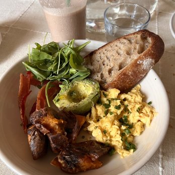 Fellows Cafe - The usual - Breakfast & Brunch Near Me - Roswell, Georgia Fellows Cafe - The usual - Breakfast & Brunch Near Me - Roswell, Georgia