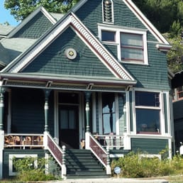 Victorian homes like this one. .. Victorian homes like this one. ..