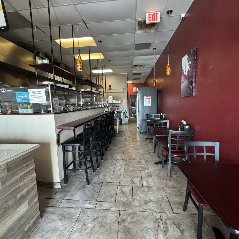 Phoresh - Inside Phoresh restuarant - Vietnamese Near Me - Orlando, Florida Phoresh - Inside Phoresh restuarant - Vietnamese Near Me - Orlando, Florida
