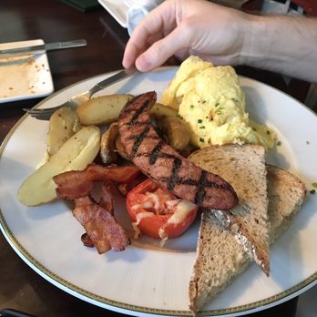 Vienna Wine Bar - Wine Bars Near Me - Davie, Florida Vienna Wine Bar - Wine Bars Near Me - Davie, Florida