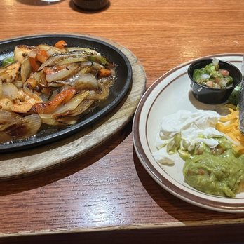 K-BOB's Steak House Ruidoso - Shrimp Fajitas- Steak, Chicken Or Shrimp - Steakhouses Near Me - Ruidoso, New Mexico