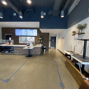 Boba Drive - Inside - Bubble Tea Near Me - Sunnyvale, California