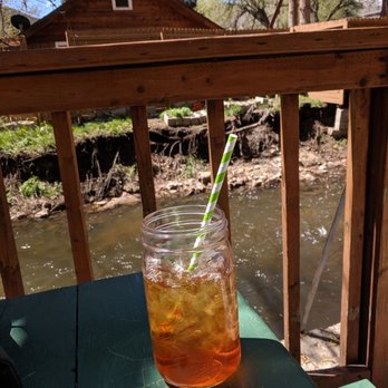 Switchback Smokehouse - Sweet tea and calming creek - Smokehouse Near Me - Kittredge, Colorado Switchback Smokehouse - Sweet tea and calming creek - Smokehouse Near Me - Kittredge, Colorado