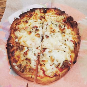 Billy's Tap - Build-a-pizza! - Bars Near Me - Canton, Illinois